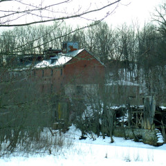 The Old Farm on Commercial St in Penacook – Thu, 28 Feb 2013