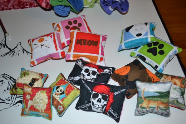 Your cat would be quite frisky if it lay in this pile of catnip pillows.