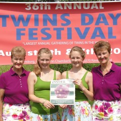 Twins Days Festival – Thu, 18 Aug 2011