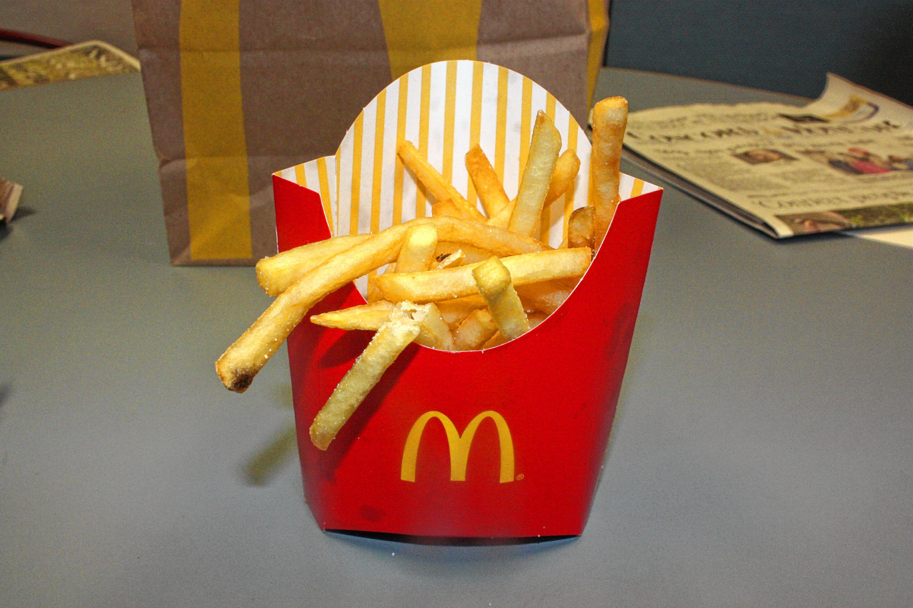 Considered by many to be the gold standard of all French fries, McDonald's knows what it's doing when it comes to deep-frying potato strands, but you  knew that already.