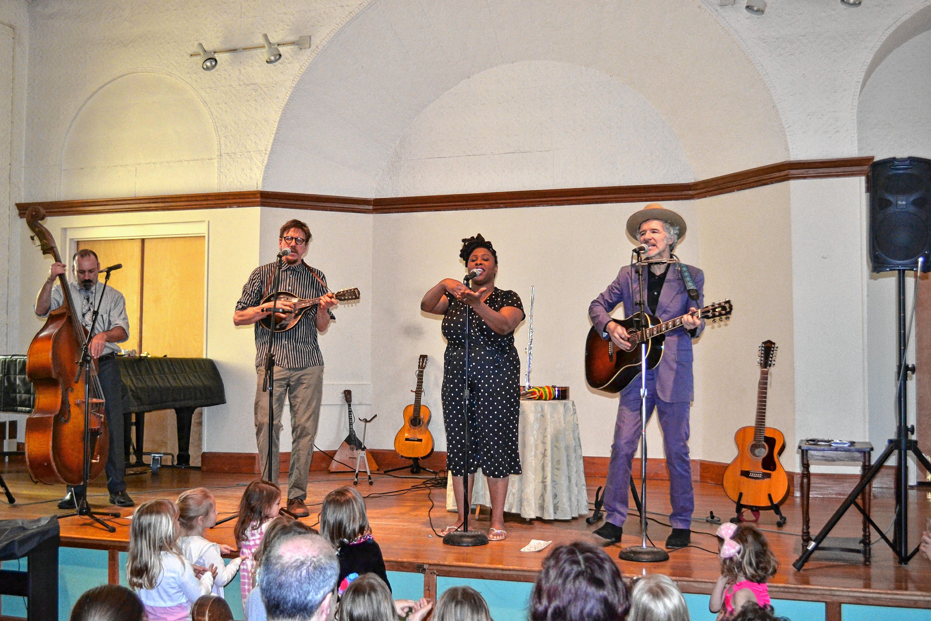 Dan Zanes played a pair of benefit concerts for the Friendly Kitchen last weekend at the Concord Community Music School. TIM GOODWIN / Insider staff