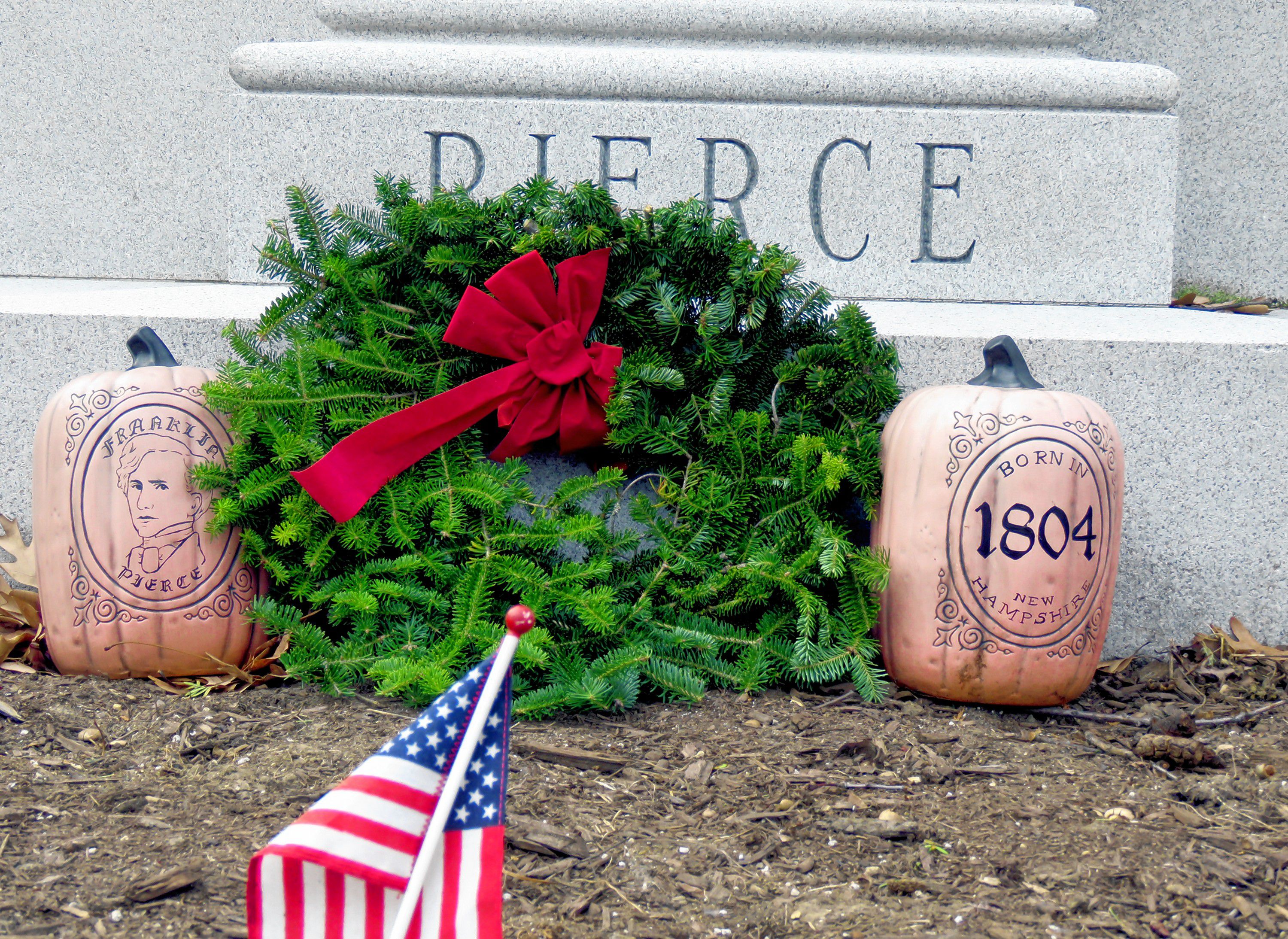 Wreaths meant to honor veterans at the Old North Cemetery in Concord are shown on the morning of Friday, Dec. 14, 2018. Caitlin Andrews