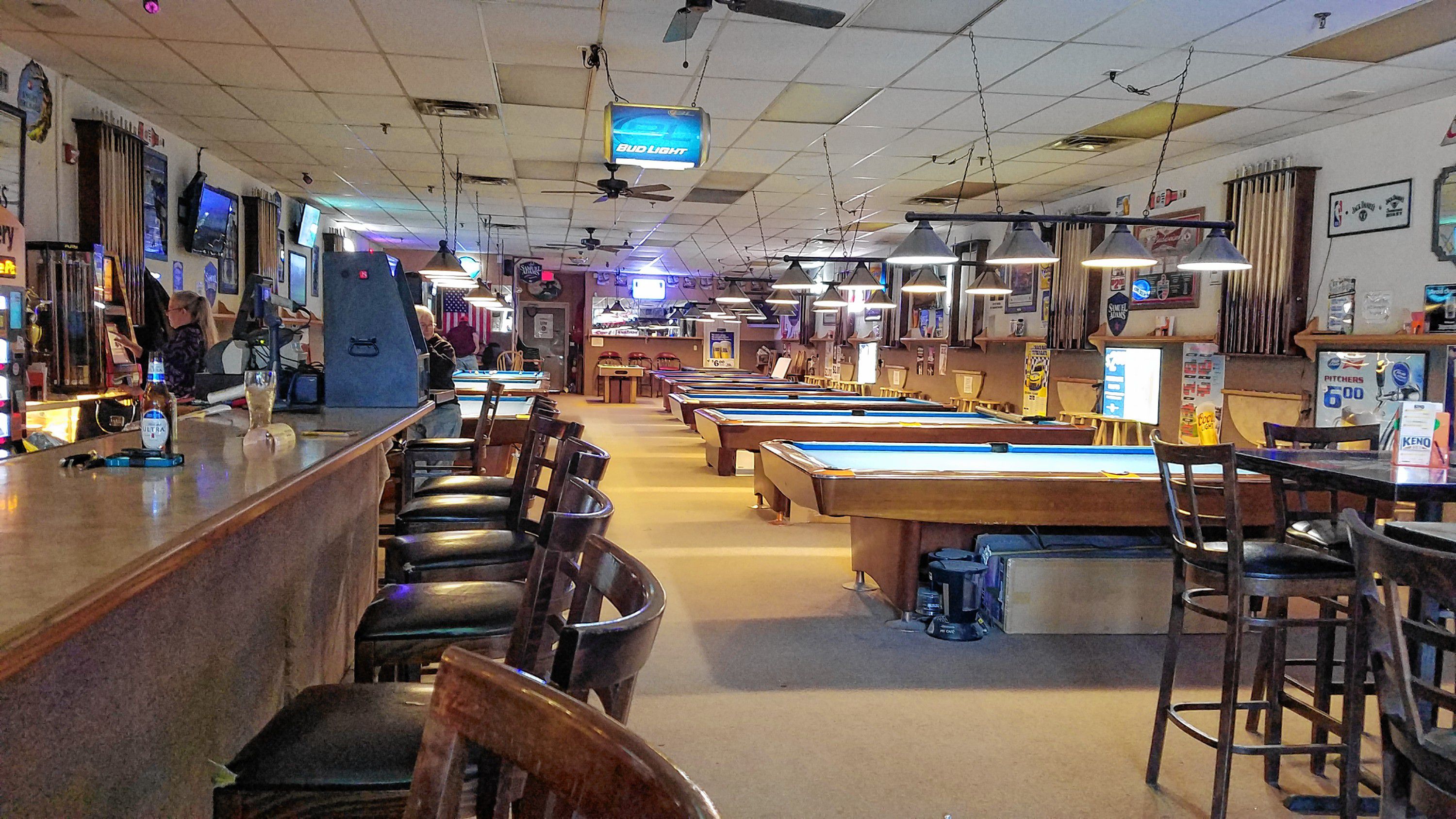 Cues & Cushion is a no-nonsense billiards bar located in the RK Center strip mall in Hooksett. You can play pool, bumper pool, video poker and keno while you enjoy a drink and a bite. JON BODELL / Insider staff