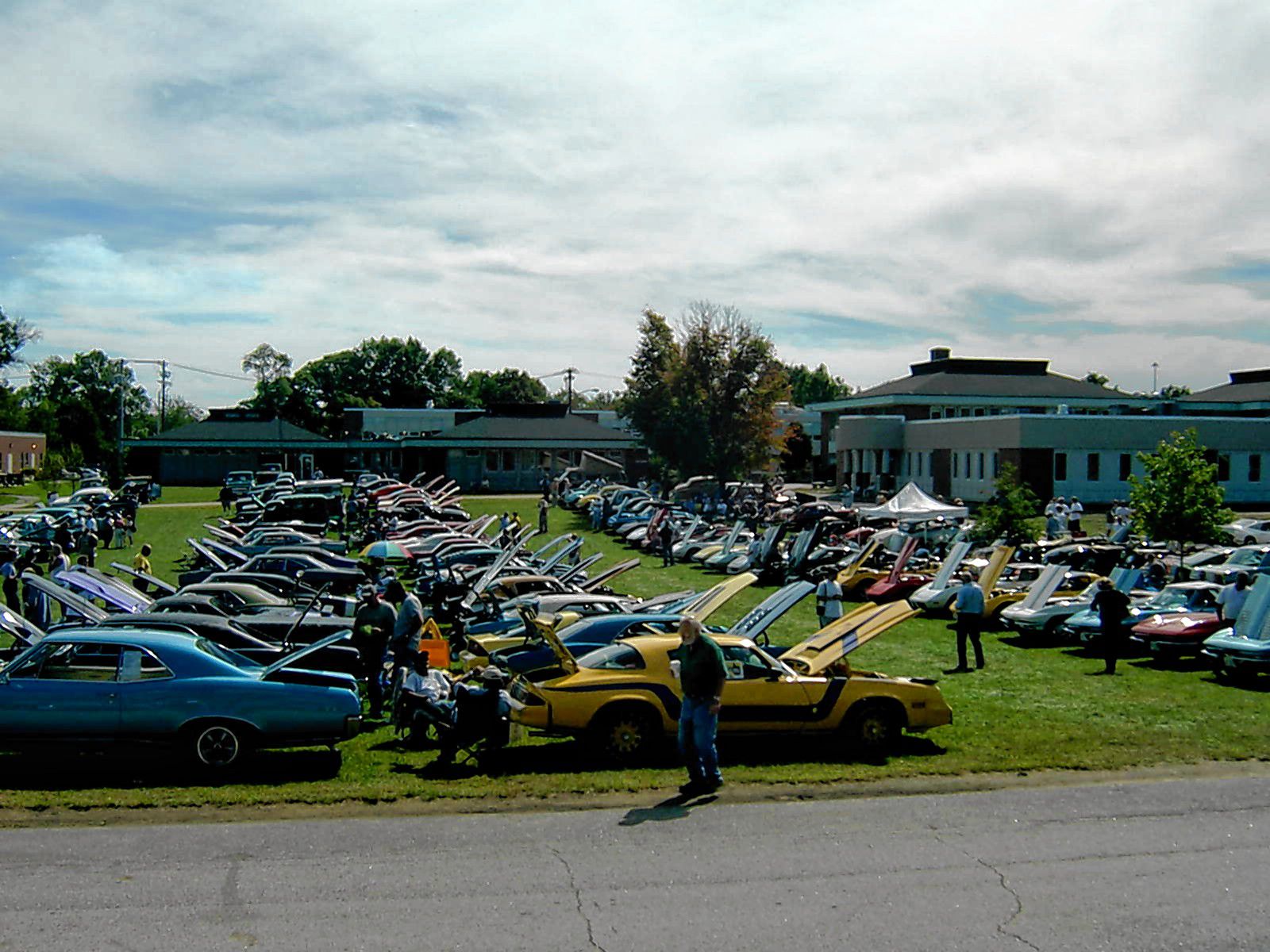 Kiwanis Club of Concord to hold 34th annual car show at NHTI on