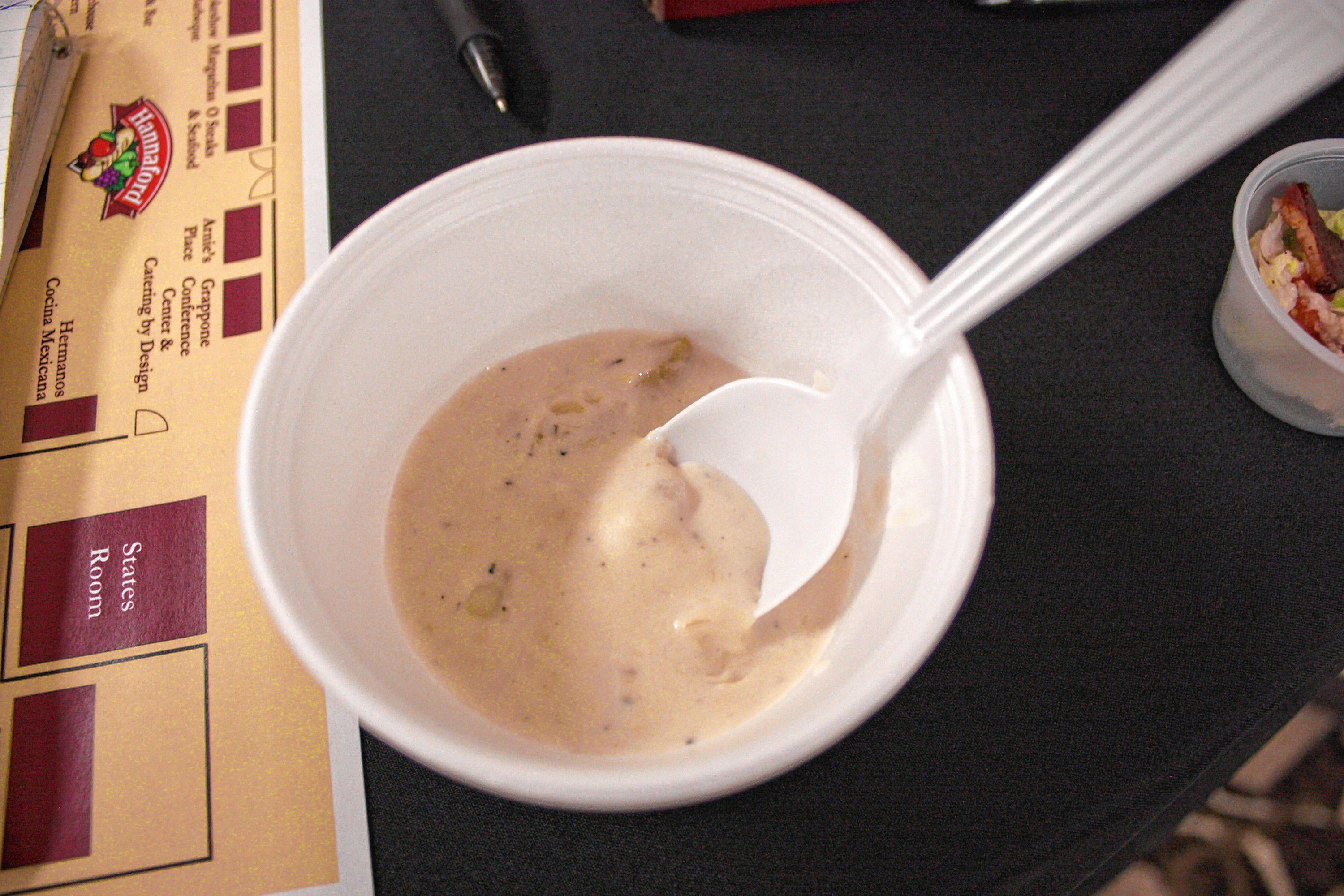 Clam chowder from Alan's of Boscawen. JON BODELL / Insider staff