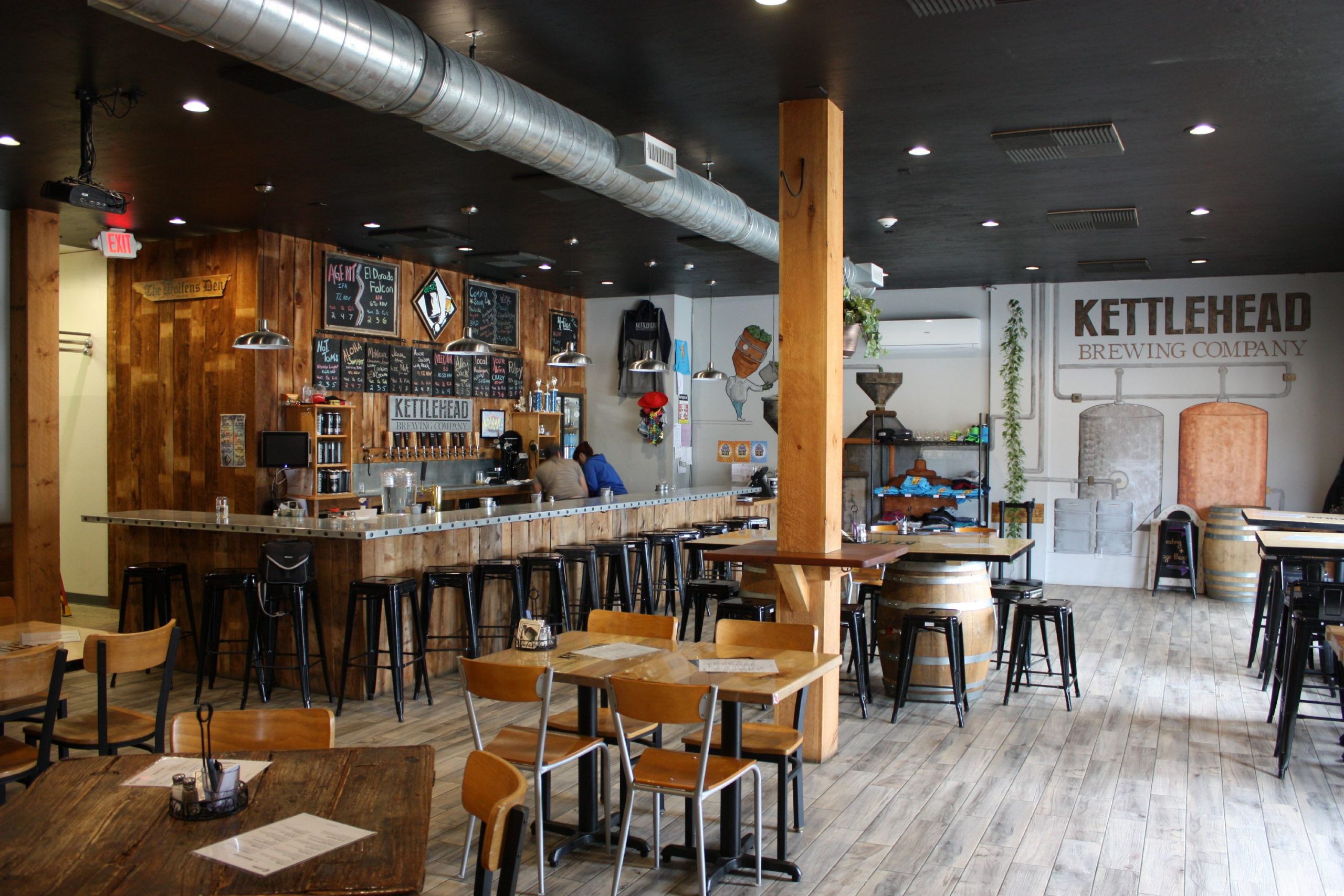 Kettlehead Brewing Co., located at 407 W. Main St. in Tilton, offers a wide-open taproom, complete with 12 beers on tap and a full food menu. There's also a new game room off the side with a garage door-style window that opens to the outdoor patio. JON BODELL / Insider staff